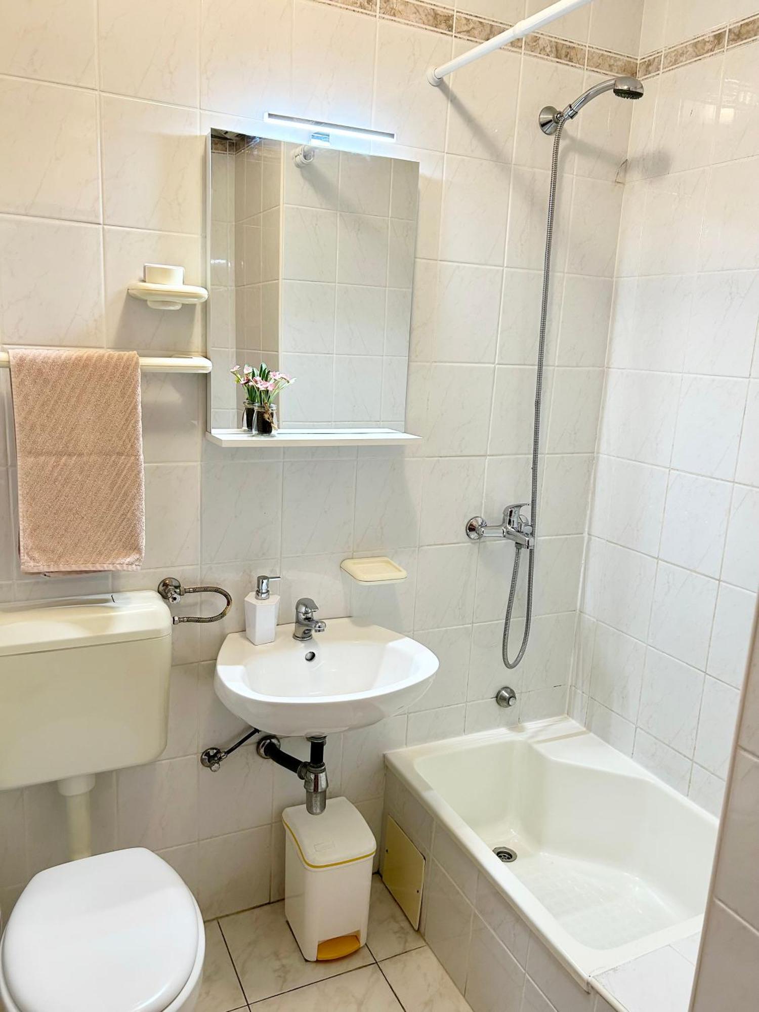 Apartman Zorka Povlja  Exteriör bild