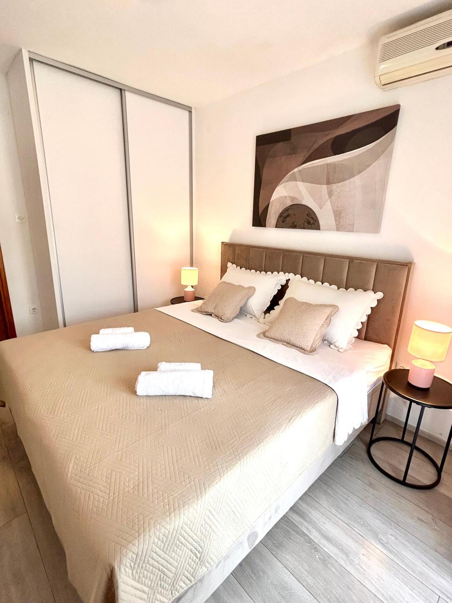 Apartman Zorka Povlja  Exteriör bild